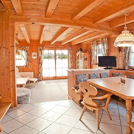 Holiday home Fuchsweg Im Reichenbach F25a